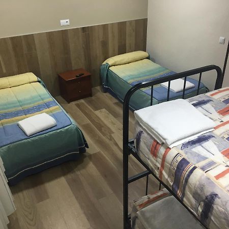 Pension Blanquita Logrono Bagian luar foto